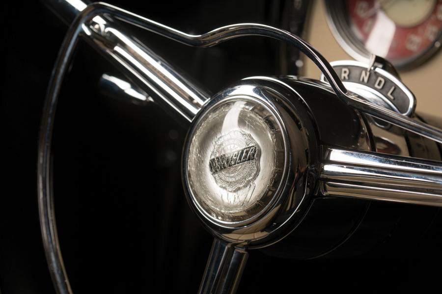 Детали интерьера Chrysler D'Elegance Concept Car 1953 года  (фото 10 из 35)